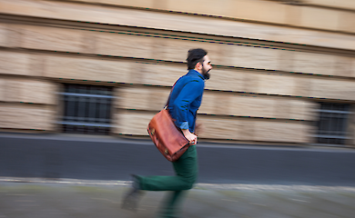 Psychologen haben erklärt, warum manche Menschen chronisch zu spät kommen