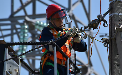 Ukraine kurz vor humanit&auml;rer Katastrophe durch russische Angriffe auf Energieinfrastruktur - DTEK