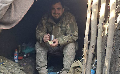 Infanteristen sitzen einen Monat oder l&auml;nger auf ihren Positionen. Warum das so ist, erkl&auml;rte ein ukrainischer Offizier