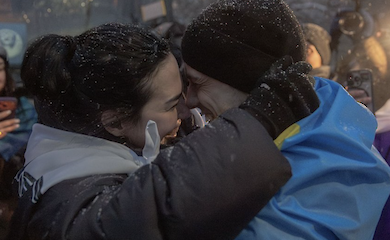 Olga Kurtmallaeva berichtete &uuml;ber die Freilassung ihres Mannes - Verteidiger von Mariupol, &uuml;ber die Pl&auml;ne der Familie