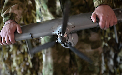Russland nutzt sowohl milit&auml;rische Einrichtungen als auch zivile Flugpl&auml;tze f&uuml;r die Unterbringung von Kontrollzentren und den Start von Drohnen