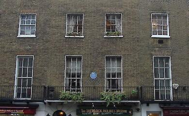 Fassade des Sherlock-Holmes-Museums in der Baker Street 221B, London